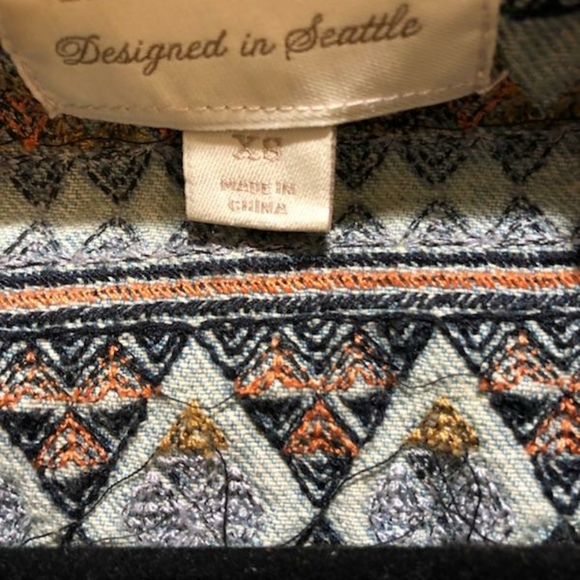 Jacket - Picture 4 of 4